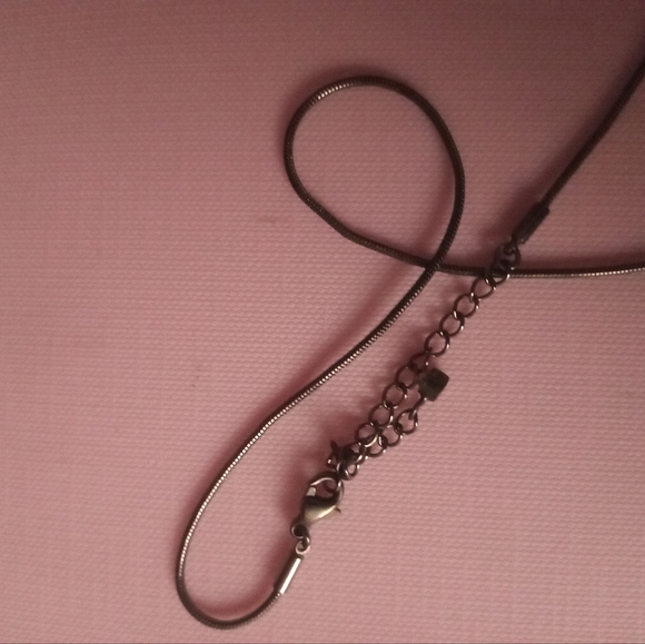 VINTAGE Butler Signed Modern Square Pendant necklace - Picture 4 of 4